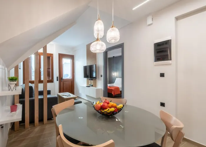 Aurelia Suite * Ретимно